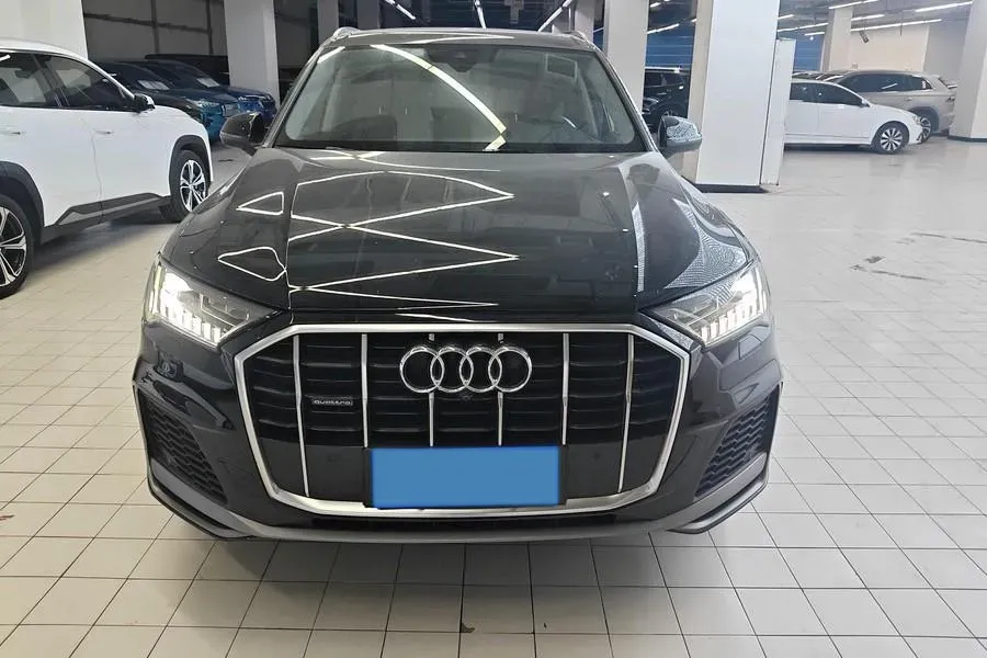 2021 Audi Q7 3.0T 340HP V6 8AT,autocango,china used car exporter,china ev exporter,chinese used car exporter,chinese used ev exporter