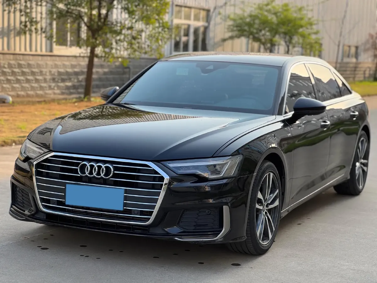 2019 Mercedes-Benz E Class 1.5T 184HP L4 9AT,autocango,china used car exporter,china ev exporter,chinese used car exporter,chinese used ev exporter