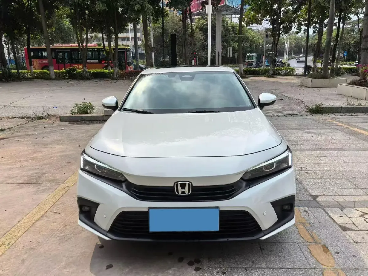 2023 Honda Civic 1.5T 182HP L4 CVT,autocango,china used car exporter,china ev exporter,chinese used car exporter,chinese used ev exporter