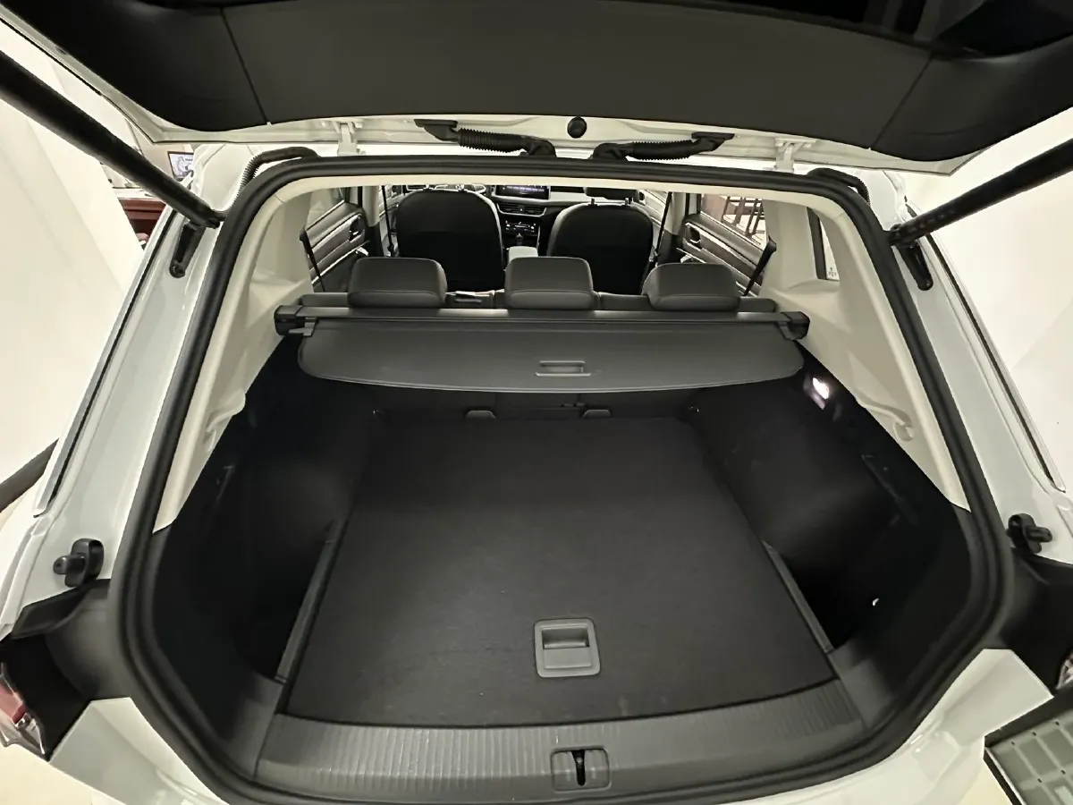 2023 Volkswagen Tayron 1.4T 150HP L4 7DCT,autocango,china used car exporter,china ev exporter,chinese used car exporter,chinese used ev exporter