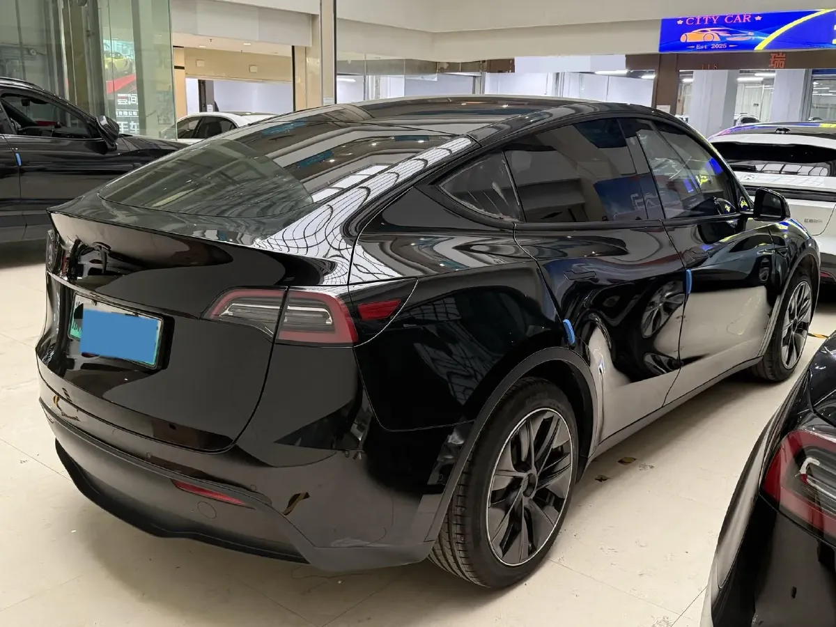 2022 Tesla Model Y BEV 60KWH,autocango,china used car exporter,china ev exporter,chinese used car exporter,chinese used ev exporter