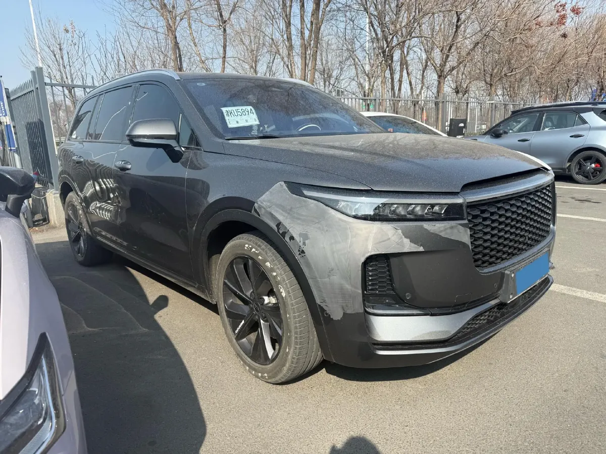 2021 Li ONE Range Extended 131HP REEV 40.5KWH,autocango,china used car exporter,china ev exporter,chinese used car exporter,chinese used ev exporter