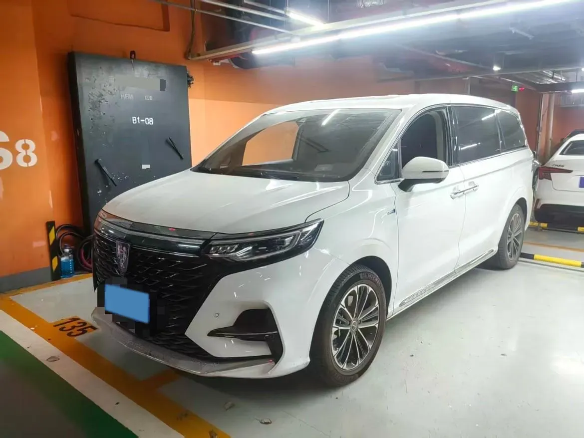 2022 Roewe iMAX8 2.0T 234HP L4 8AT,autocango,china used car exporter,china ev exporter,chinese used car exporter,chinese used ev exporter