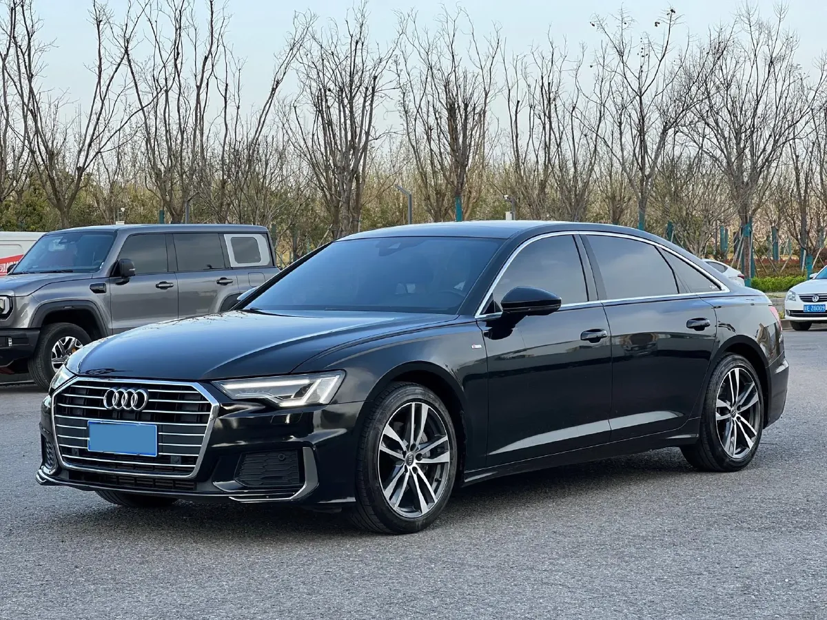 2020 Audi A6L 2.0T 190HP L4 7DCT,autocango,china used car exporter,china ev exporter,chinese used car exporter,chinese used ev exporter