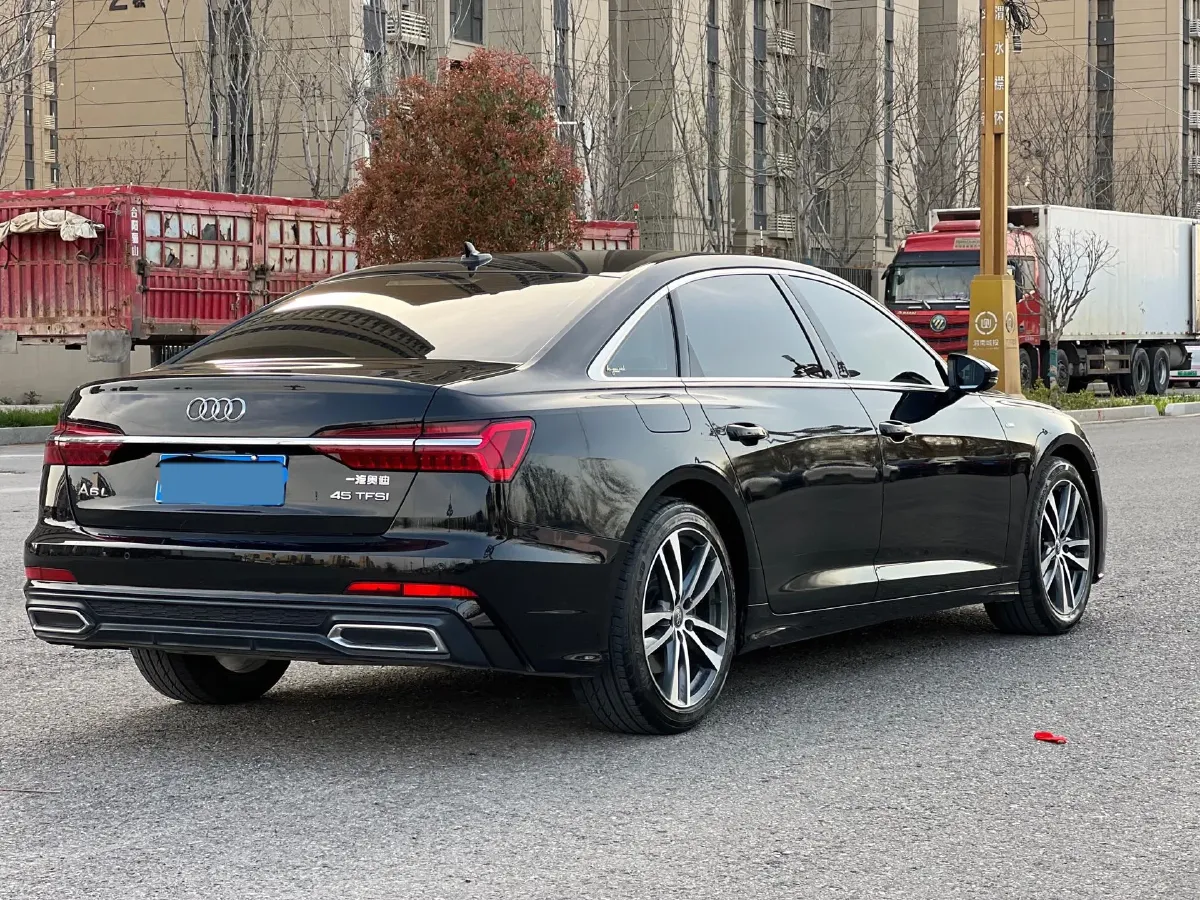 2020 Audi A6L 2.0T 190HP L4 7DCT,autocango,china used car exporter,china ev exporter,chinese used car exporter,chinese used ev exporter
