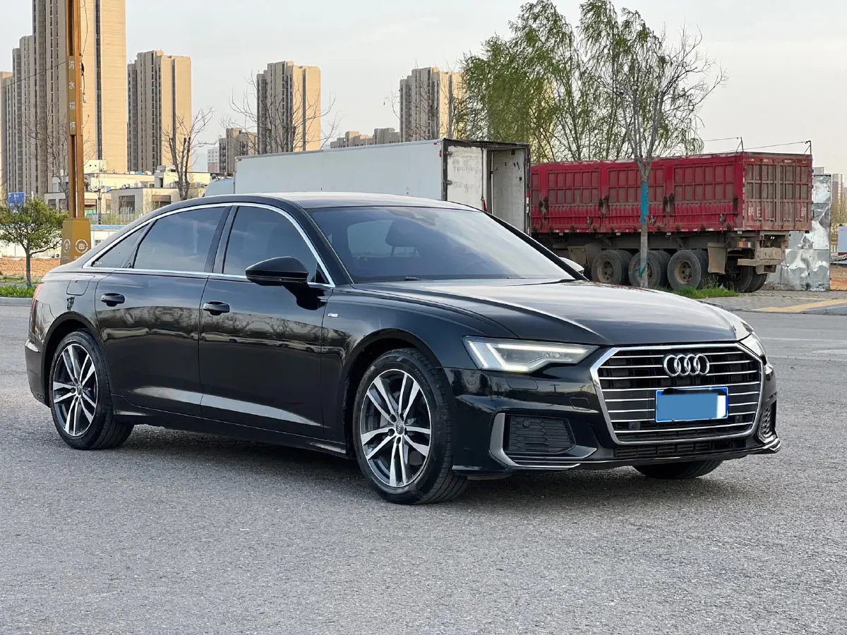 2020 Audi A6L 2.0T 190HP L4 7DCT,autocango,china used car exporter,china ev exporter,chinese used car exporter,chinese used ev exporter