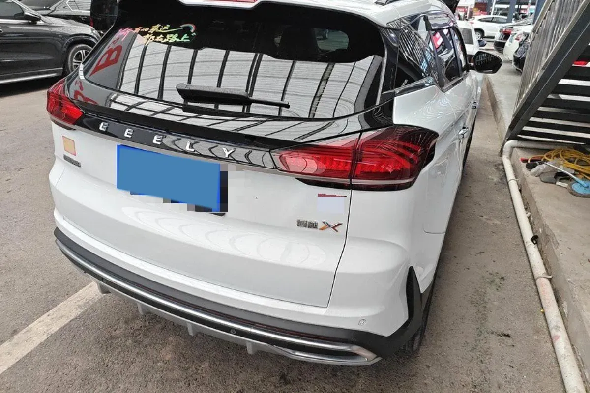 2022 Geely Azkarra 1.8T 184HP L4 7DCT,autocango,china used car exporter,china ev exporter,chinese used car exporter,chinese used ev exporter
