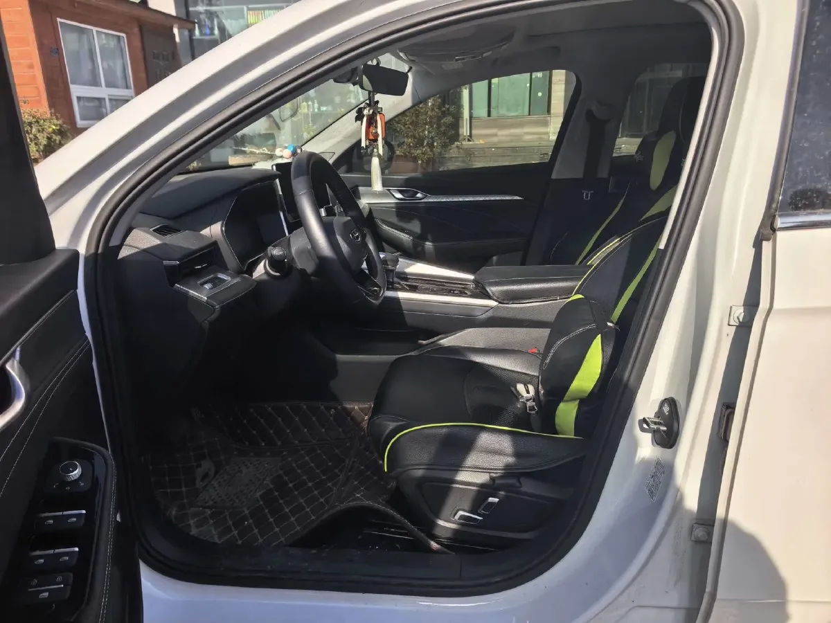 2021 Geely Preface 2.0T 190HP L4 7DCT,autocango,china used car exporter,china ev exporter,chinese used car exporter,chinese used ev exporter