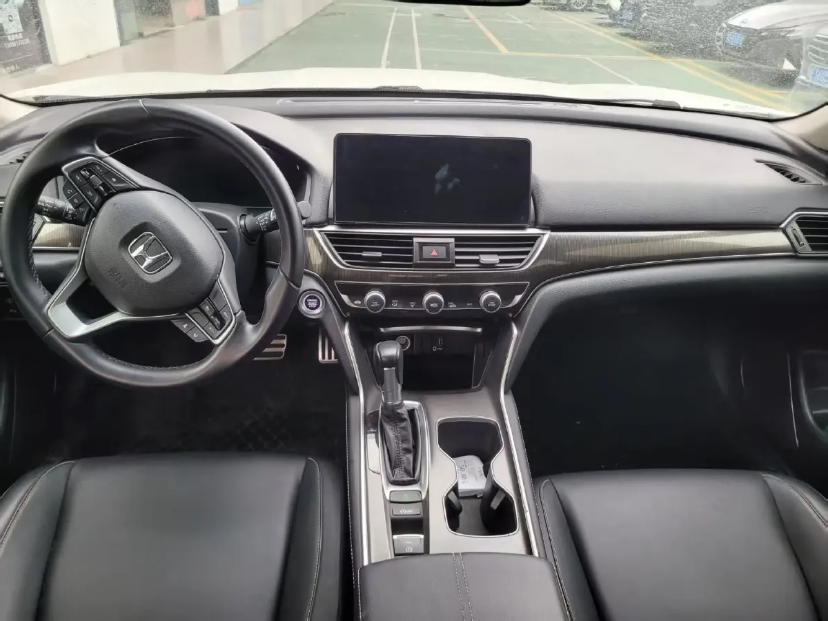 2022 Honda Accord 1.5T 194HP L4 CVT,autocango,china used car exporter,china ev exporter,chinese used car exporter,chinese used ev exporter