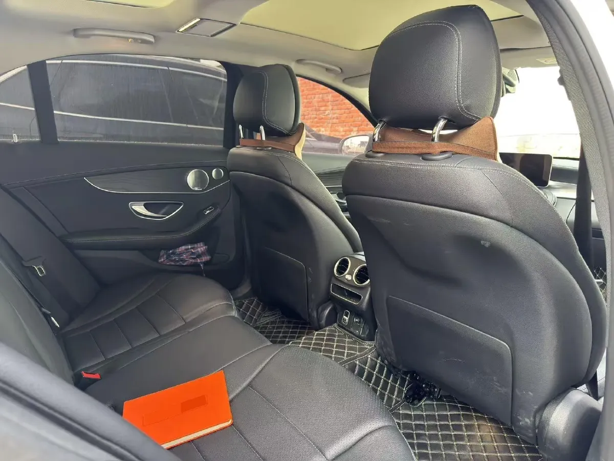 2021 Mercedes-Benz C Class 1.5T 184HP L4 9AT,autocango,china used car exporter,china ev exporter,chinese used car exporter,chinese used ev exporter