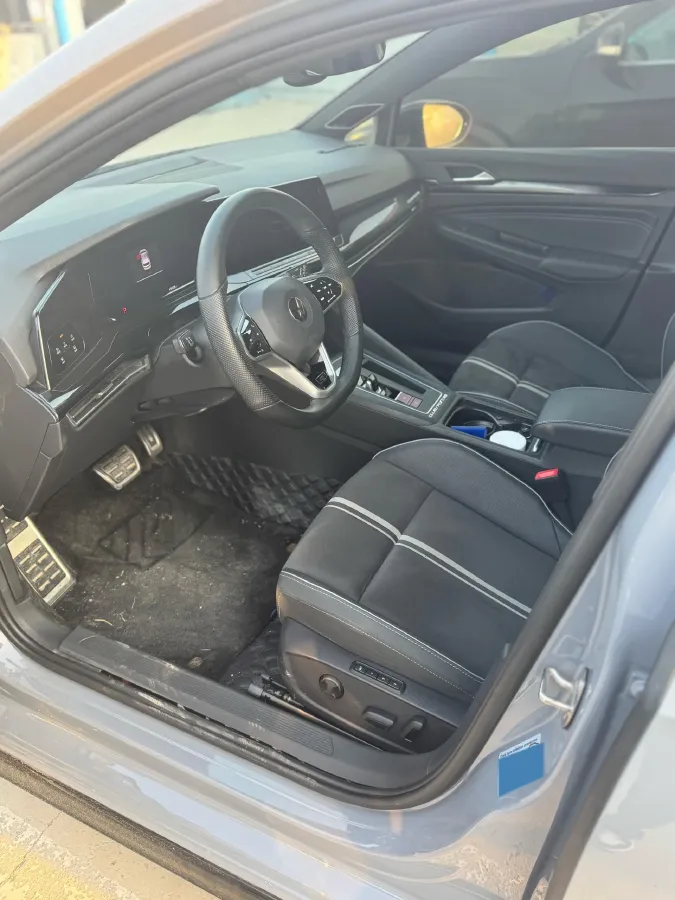 2023 Volkswagen Golf 1.4T 150HP L4 7DCT,autocango,china used car exporter,china ev exporter,chinese used car exporter,chinese used ev exporter