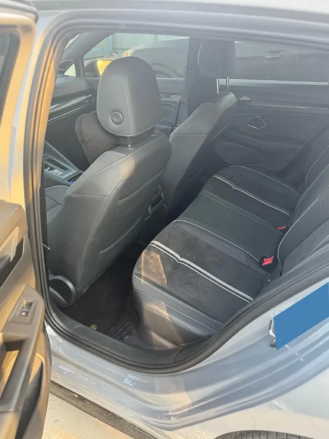 2023 Volkswagen Golf 1.4T 150HP L4 7DCT,autocango,china used car exporter,china ev exporter,chinese used car exporter,chinese used ev exporter