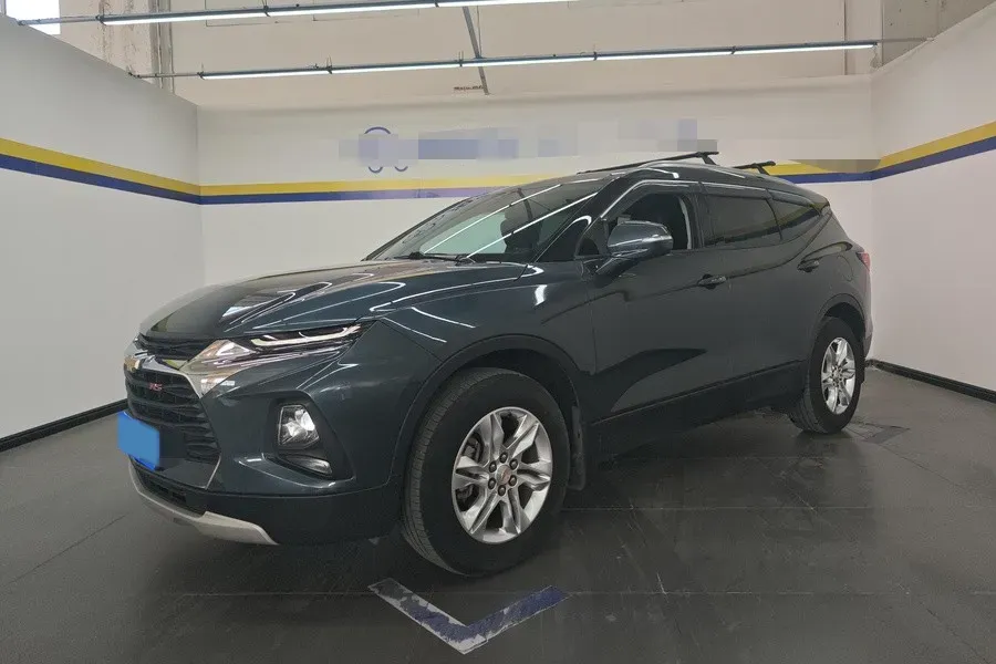 2020 Chevrolet Blazer 2.0T 237HP L4 9AT,autocango,china used car exporter,china ev exporter,chinese used car exporter,chinese used ev exporter