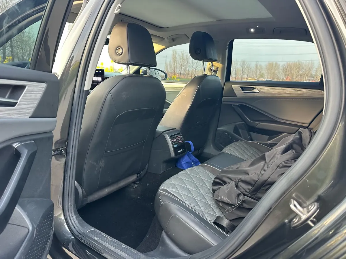 2023 Volkswagen Sagitar 1.5T 160HP L4 7DCT,autocango,china used car exporter,china ev exporter,chinese used car exporter,chinese used ev exporter