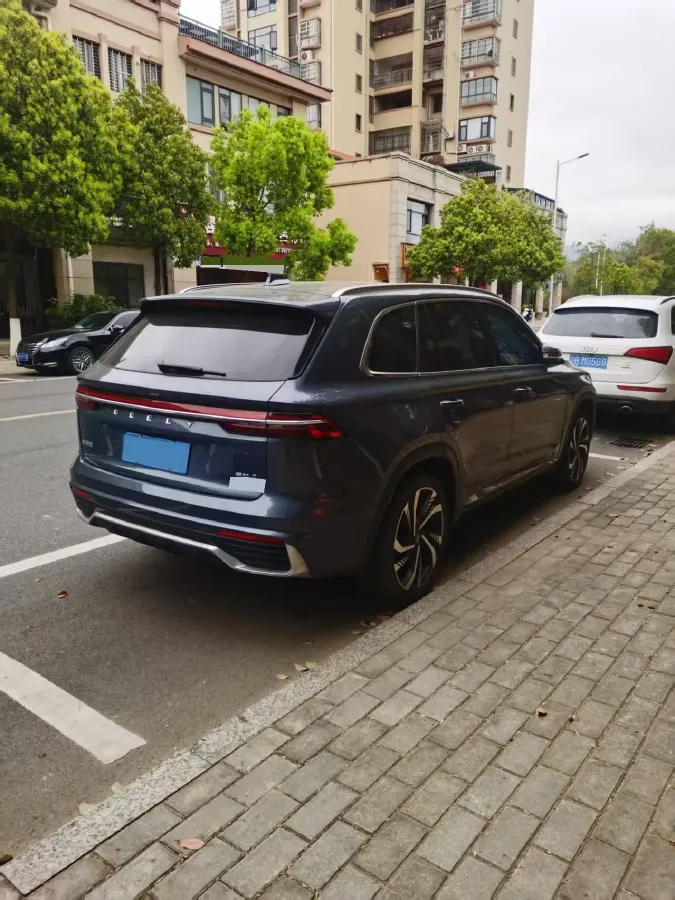 2021 Geely Monjaro 2.0T 218HP L4 7DCT,autocango,china used car exporter,china ev exporter,chinese used car exporter,chinese used ev exporter