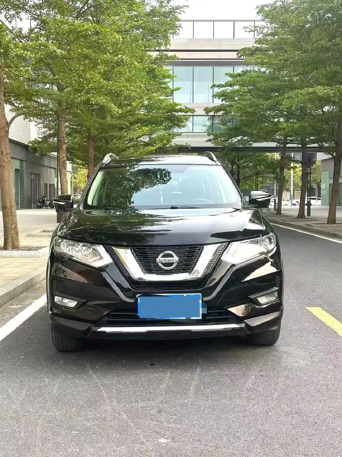 2019 Nissan X-Trail 2.0L 154HP L4 CVT,autocango,china used car exporter,china ev exporter,chinese used car exporter,chinese used ev exporter