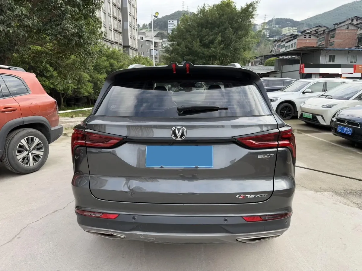 2022 ChangAn CS75 Plus 1.5T 178HP L4 6AT,autocango,china used car exporter,china ev exporter,chinese used car exporter,chinese used ev exporter