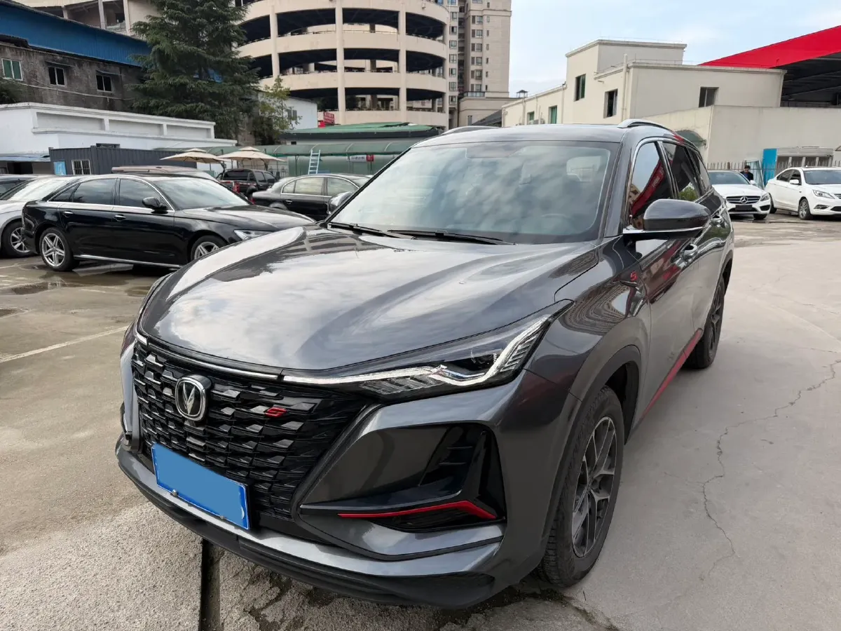 2022 ChangAn CS75 Plus 1.5T 178HP L4 6AT,autocango,china used car exporter,china ev exporter,chinese used car exporter,chinese used ev exporter
