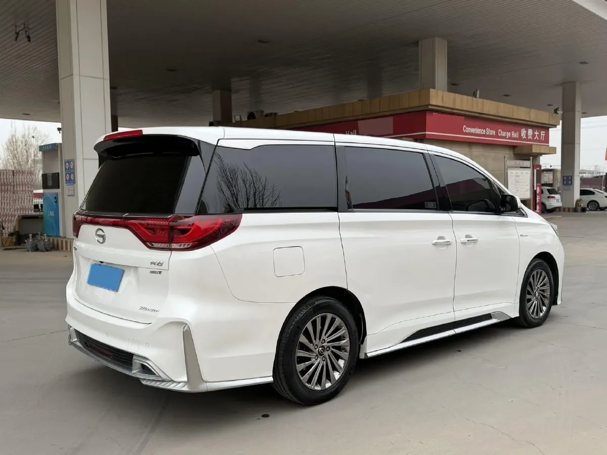 2021 GAC Trumpchi M8 2.0T 252HP L4 8AT,autocango,china used car exporter,china ev exporter,chinese used car exporter,chinese used ev exporter