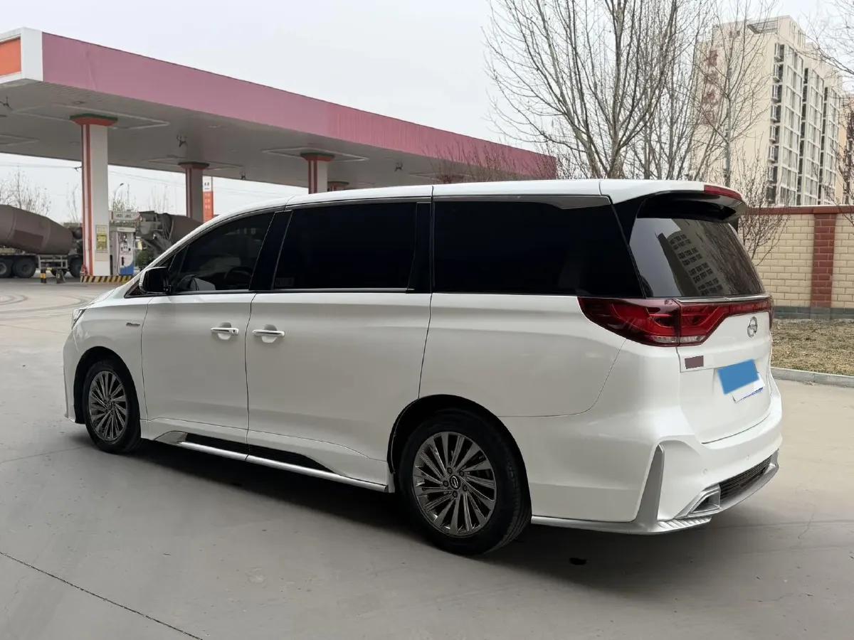 2021 GAC Trumpchi M8 2.0T 252HP L4 8AT,autocango,china used car exporter,china ev exporter,chinese used car exporter,chinese used ev exporter