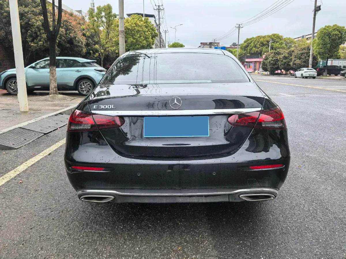 2022 Mercedes-Benz E Class 2.0T 258HP L4 9AT,autocango,china used car exporter,china ev exporter,chinese used car exporter,chinese used ev exporter