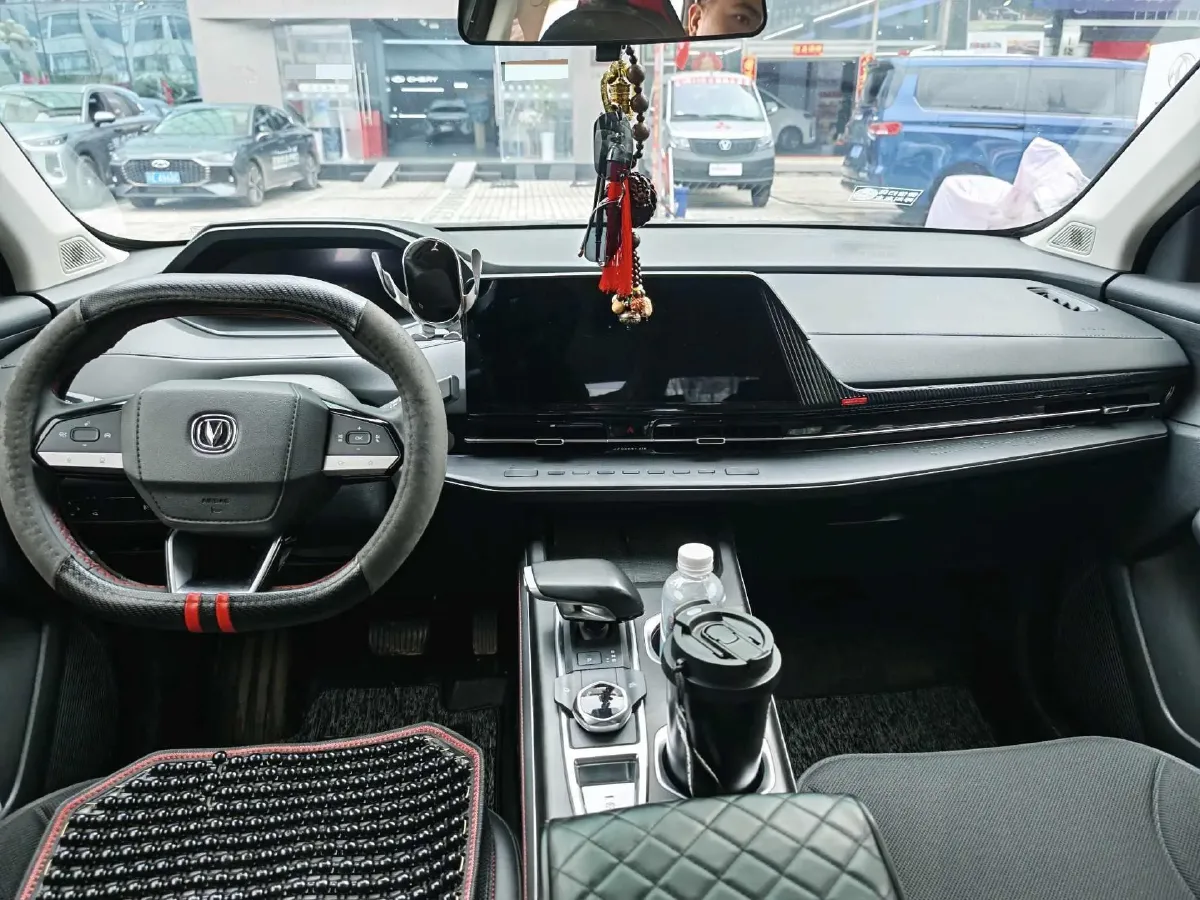 2022 ChangAn Oshan X7 Plus 1.5T 188HP L4 7DCT,autocango,china used car exporter,china ev exporter,chinese used car exporter,chinese used ev exporter