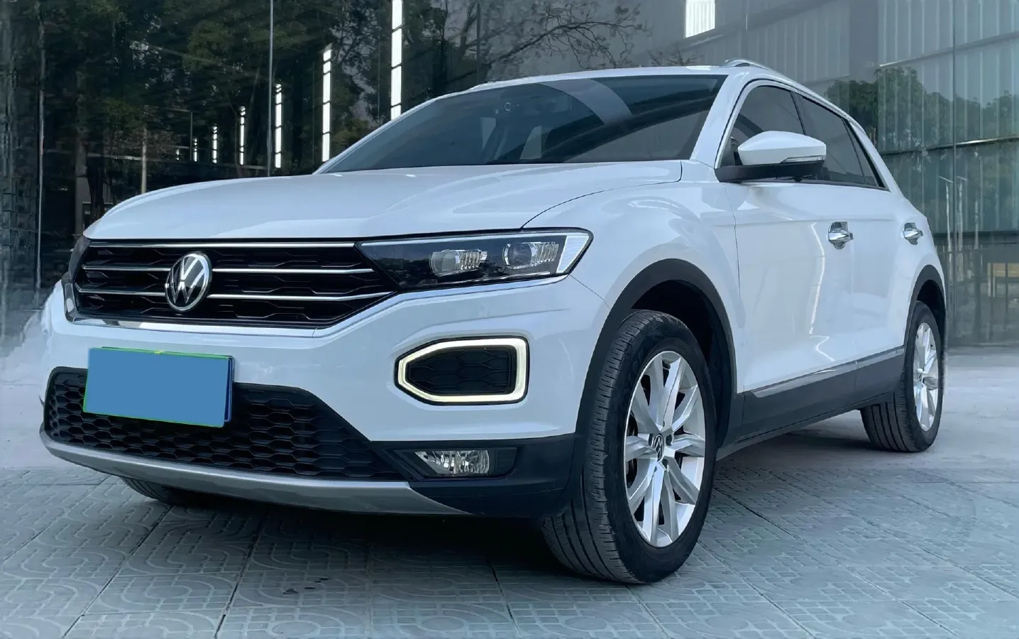 2022 Volkswagen T-Roc 1.4T 150HP L4 7DCT,autocango,china used car exporter,china ev exporter,chinese used car exporter,chinese used ev exporter