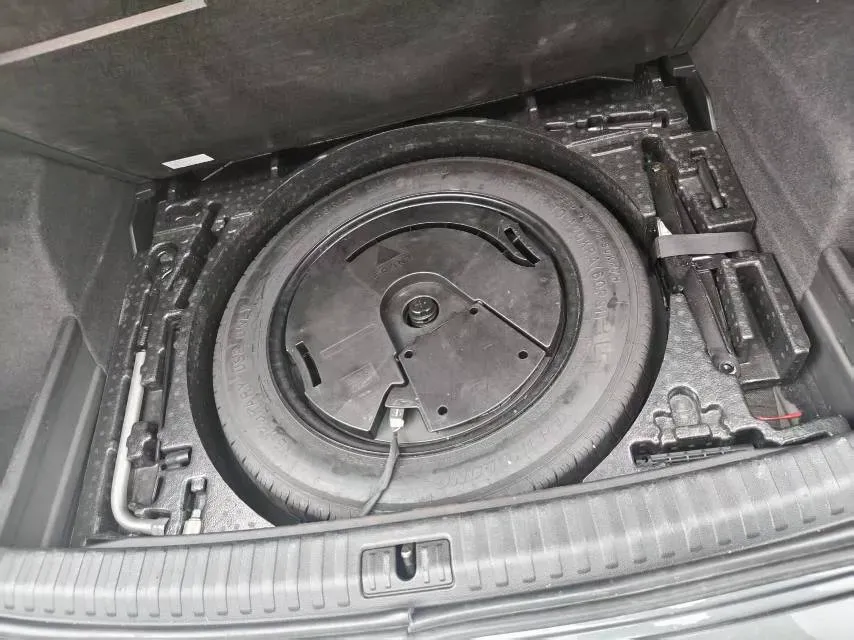 2020 Audi Q3 2.0T 186HP L4 7DCT,autocango,china used car exporter,china ev exporter,chinese used car exporter,chinese used ev exporter