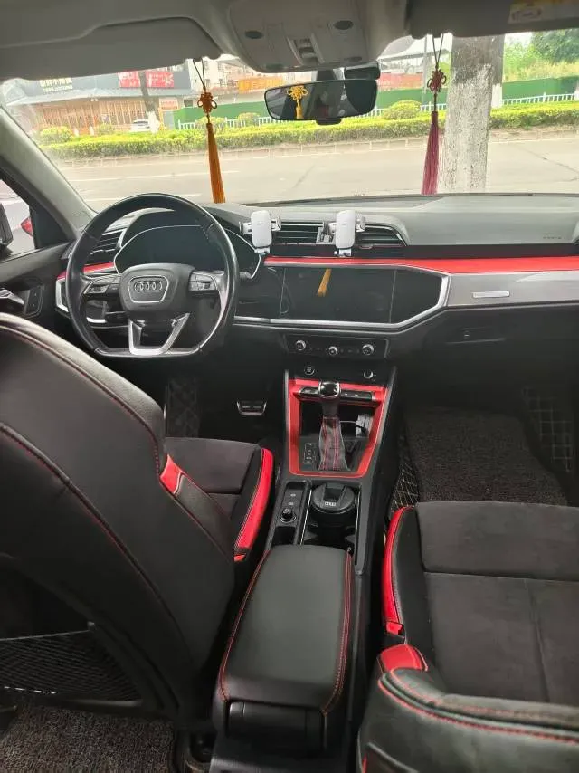 2020 Audi Q3 2.0T 186HP L4 7DCT,autocango,china used car exporter,china ev exporter,chinese used car exporter,chinese used ev exporter