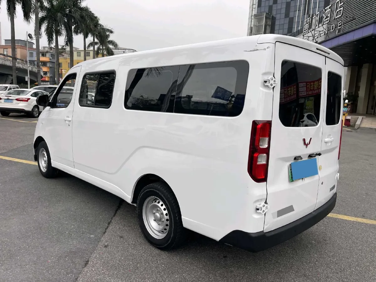 2024 WuLing YangGuang BEV 41.9KWH,autocango,china used car exporter,china ev exporter,chinese used car exporter,chinese used ev exporter