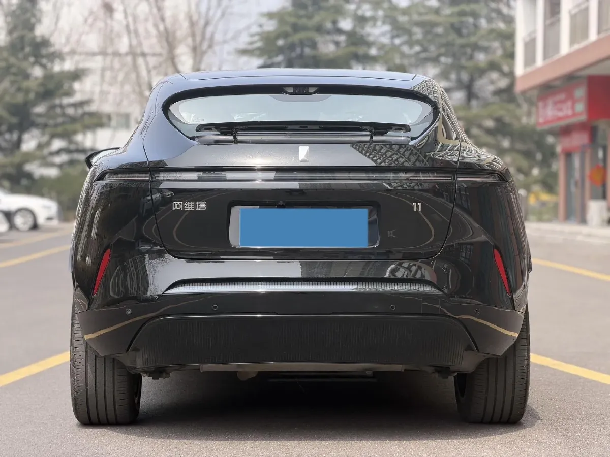 2025 Avatr 11 1.5T 156HP L4 REEV,autocango,china used car exporter,china ev exporter,chinese used car exporter,chinese used ev exporter