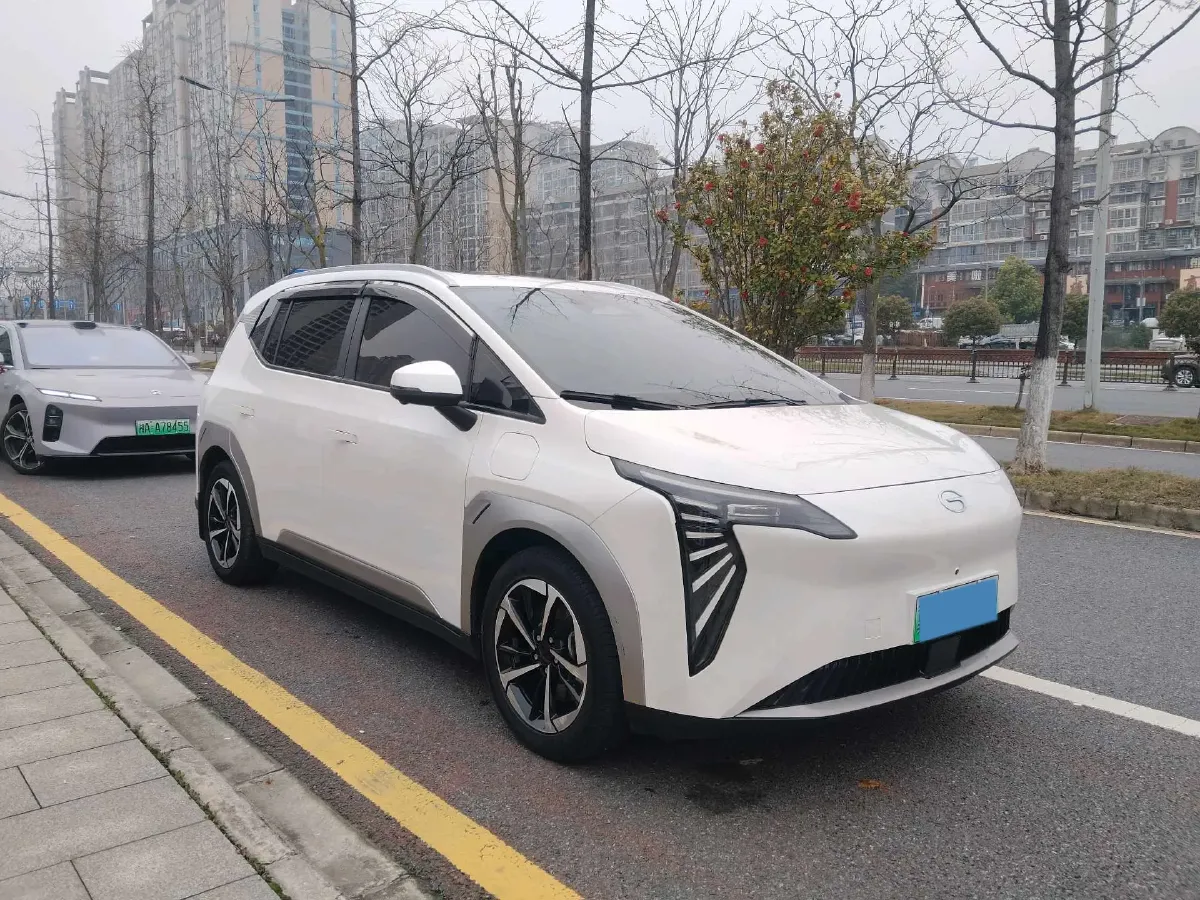2024 Leapmotor C11 1.5L 95HP L4 REEV 43.74KWH,autocango,china used car exporter,china ev exporter,chinese used car exporter,chinese used ev exporter