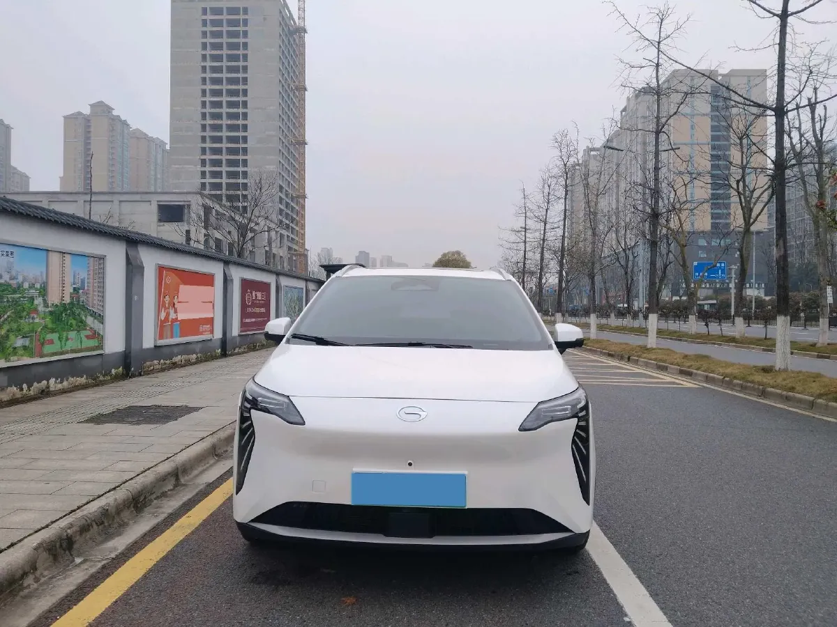 2024 Leapmotor C11 1.5L 95HP L4 REEV 43.74KWH,autocango,china used car exporter,china ev exporter,chinese used car exporter,chinese used ev exporter