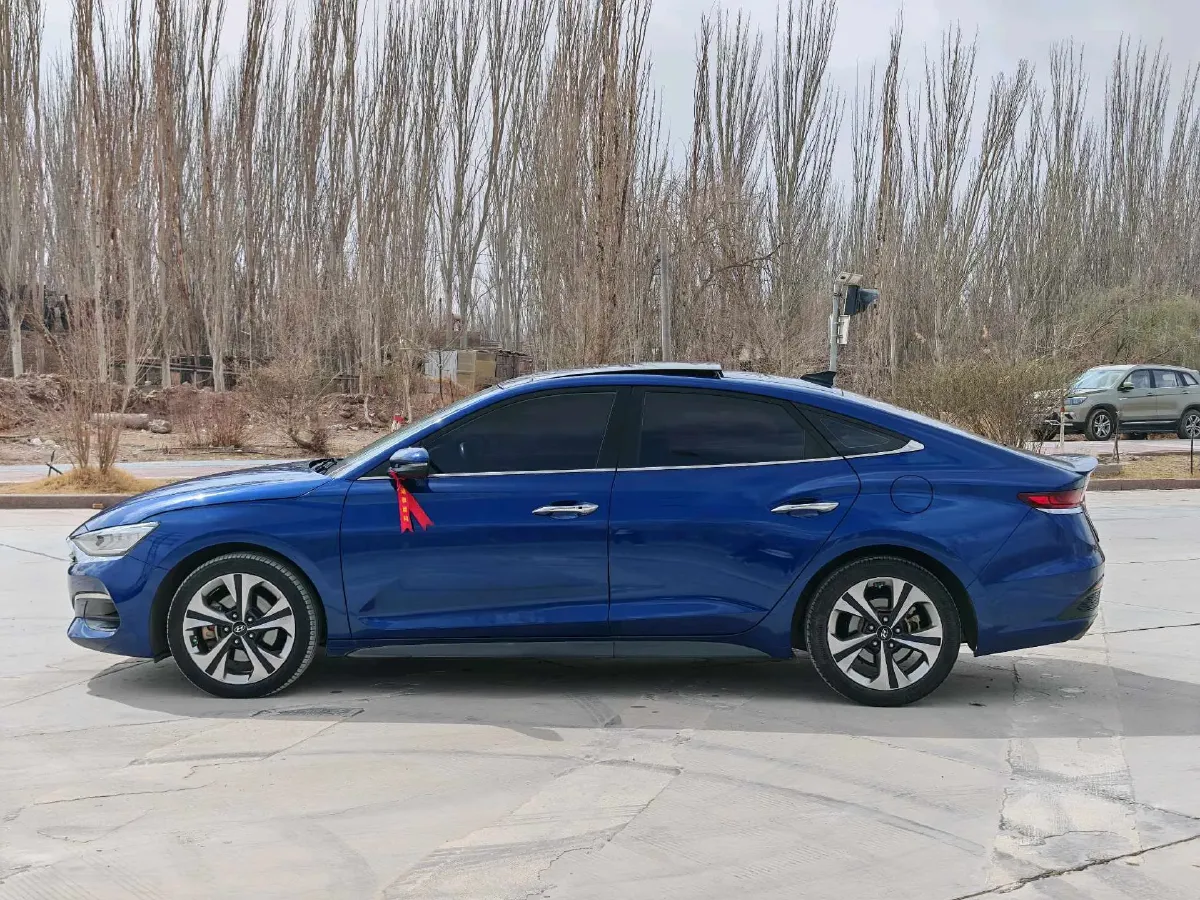 2019 Hyundai La Festa 1.6T 190HP L4 7DCT,autocango,china used car exporter,china ev exporter,chinese used car exporter,chinese used ev exporter