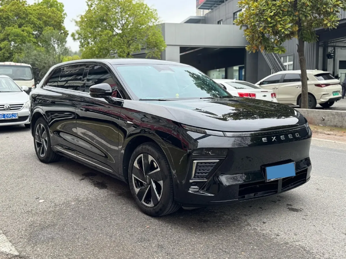 2024 Exceed Sterra ET REEV 156HP REEV 32KWH,autocango,china used car exporter,china ev exporter,chinese used car exporter,chinese used ev exporter