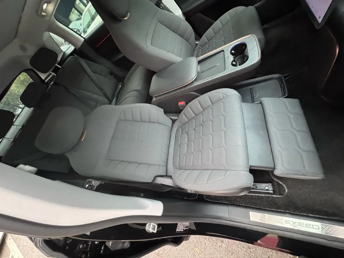 2024 Exceed Sterra ET REEV 156HP REEV 32KWH,autocango,china used car exporter,china ev exporter,chinese used car exporter,chinese used ev exporter