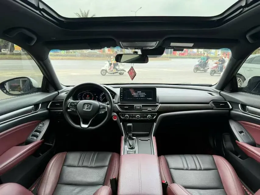 2022 Honda Inspire 1.5T 194HP L4 CVT,autocango,china used car exporter,china ev exporter,chinese used car exporter,chinese used ev exporter