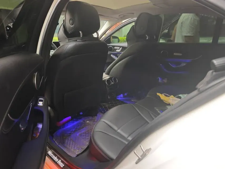 2020 Mercedes-Benz C Class 1.5T 184HP L4 9AT,autocango,china used car exporter,china ev exporter,chinese used car exporter,chinese used ev exporter