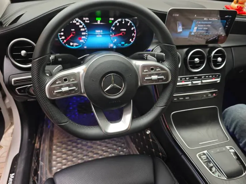 2020 Mercedes-Benz C Class 1.5T 184HP L4 9AT,autocango,china used car exporter,china ev exporter,chinese used car exporter,chinese used ev exporter