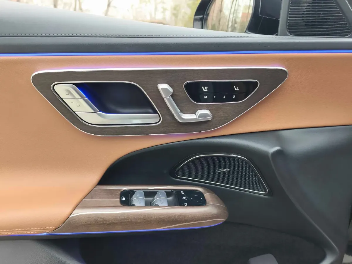 2024 Mercedes-Benz E Class 2.0T 258HP L4 9AT,autocango,china used car exporter,china ev exporter,chinese used car exporter,chinese used ev exporter