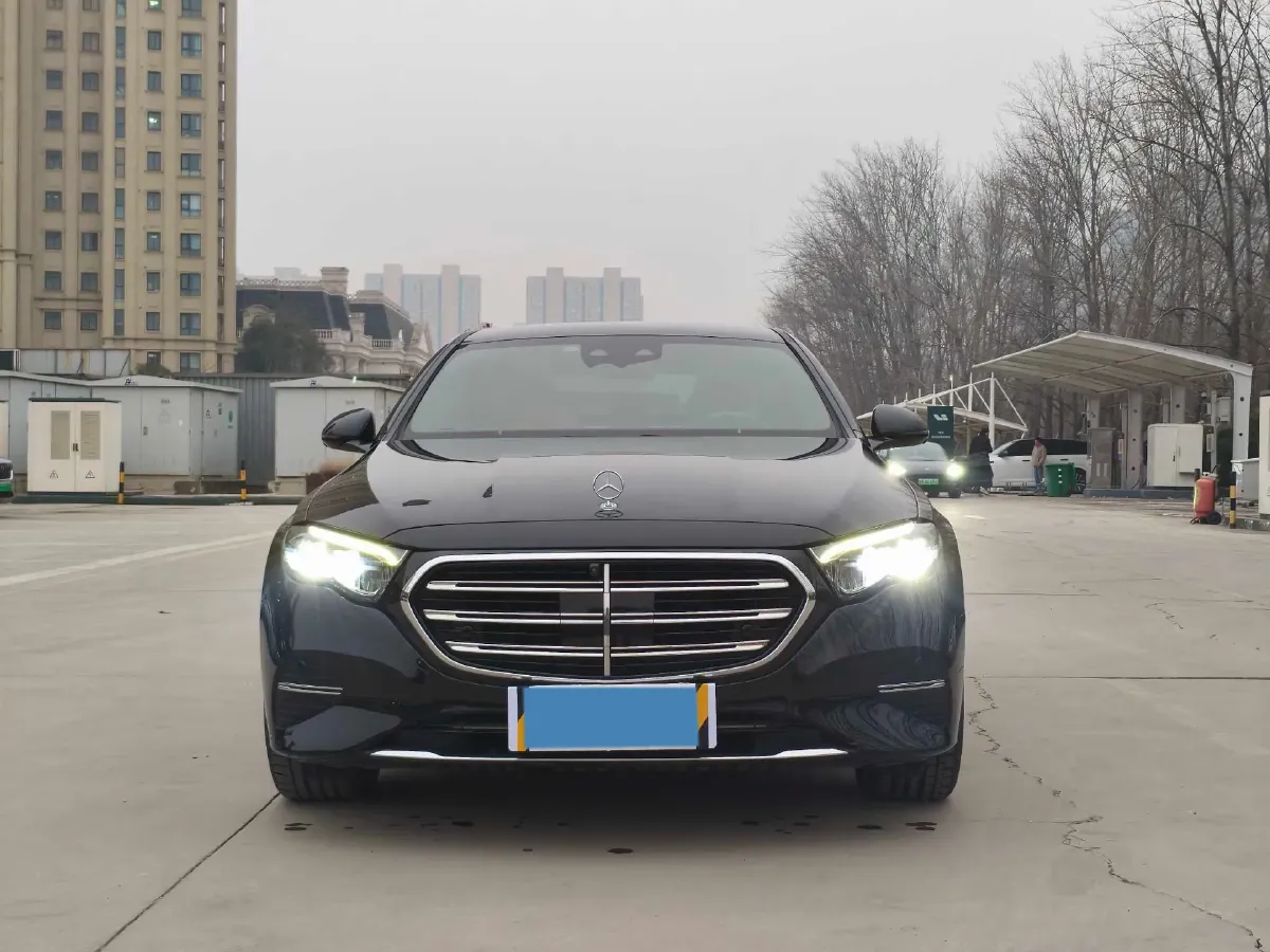 2024 Mercedes-Benz E Class 2.0T 258HP L4 9AT,autocango,china used car exporter,china ev exporter,chinese used car exporter,chinese used ev exporter