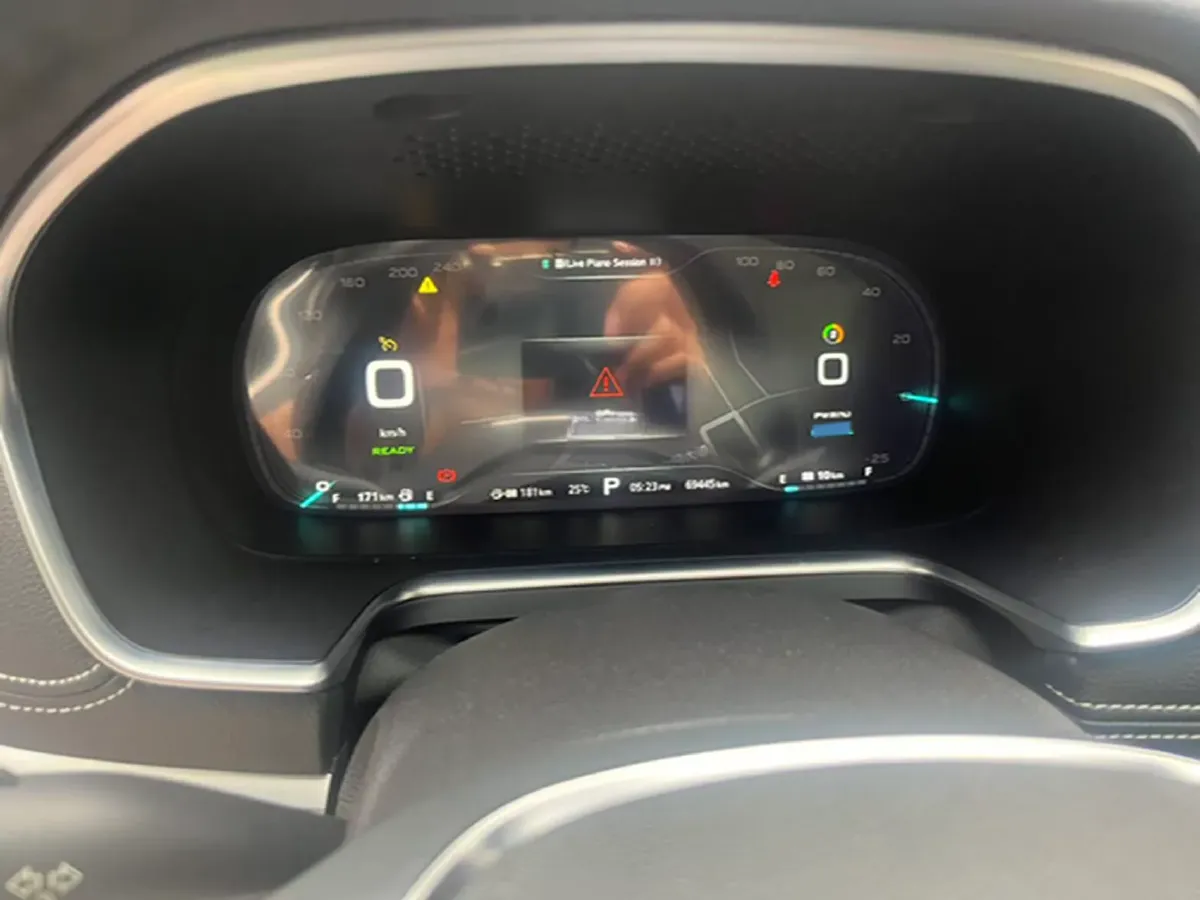 2017 Roewe RX5 1.5T 169HP L4 2AT PHEV 12KWH,autocango,china used car exporter,china ev exporter,chinese used car exporter,chinese used ev exporter