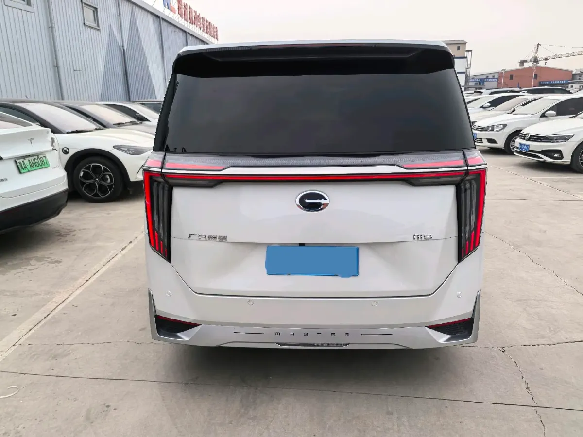 2023 GAC Trumpchi M8 2.0T 190HP L4 E-CVT Hybrid,autocango,china used car exporter,china ev exporter,chinese used car exporter,chinese used ev exporter