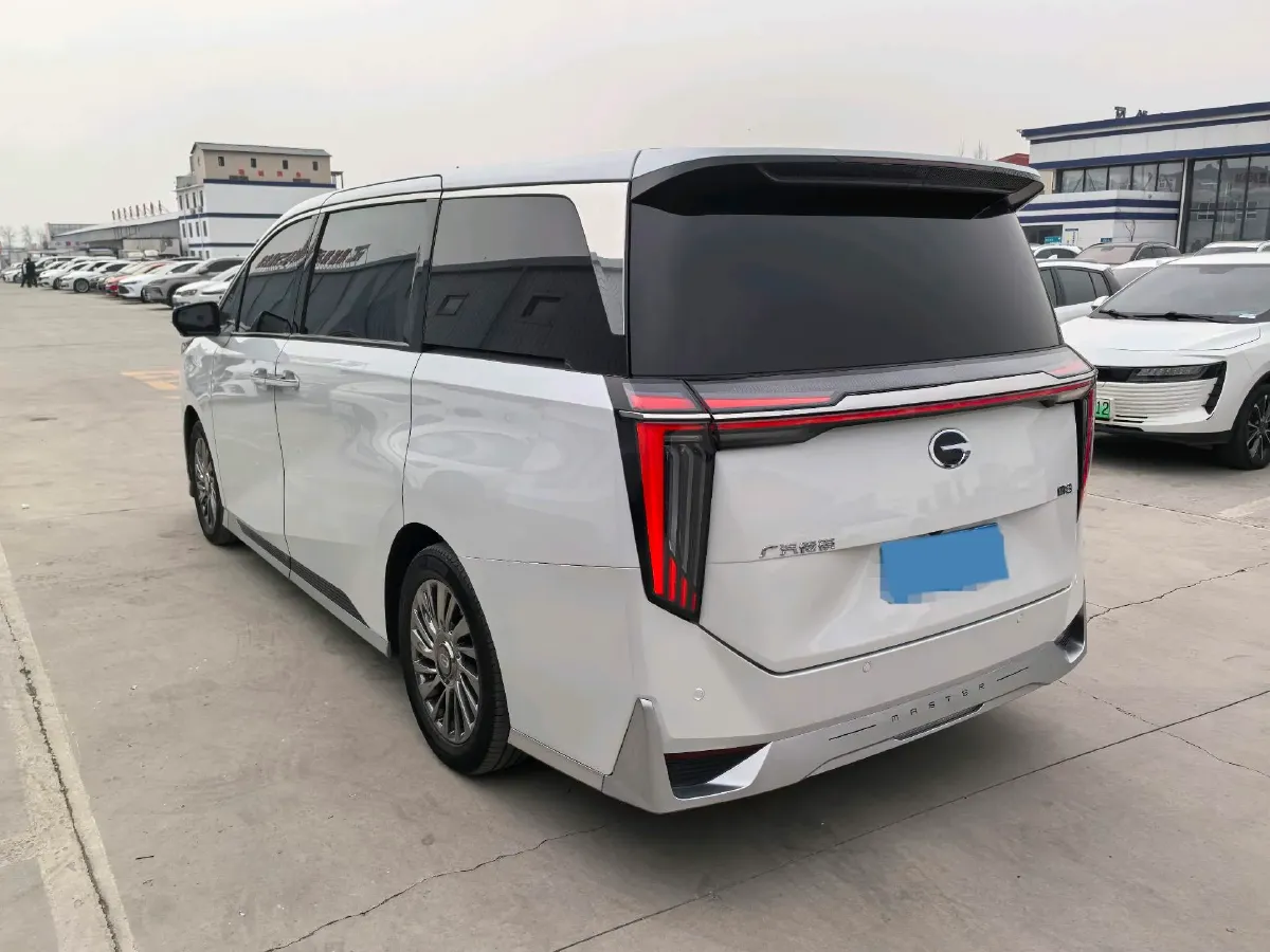 2023 GAC Trumpchi M8 2.0T 190HP L4 E-CVT Hybrid,autocango,china used car exporter,china ev exporter,chinese used car exporter,chinese used ev exporter