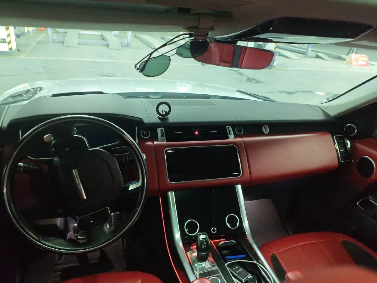 2022 Land Rover Range Rover Sport 3.0T 360HP L6 8AT,autocango,china used car exporter,china ev exporter,chinese used car exporter,chinese used ev exporter