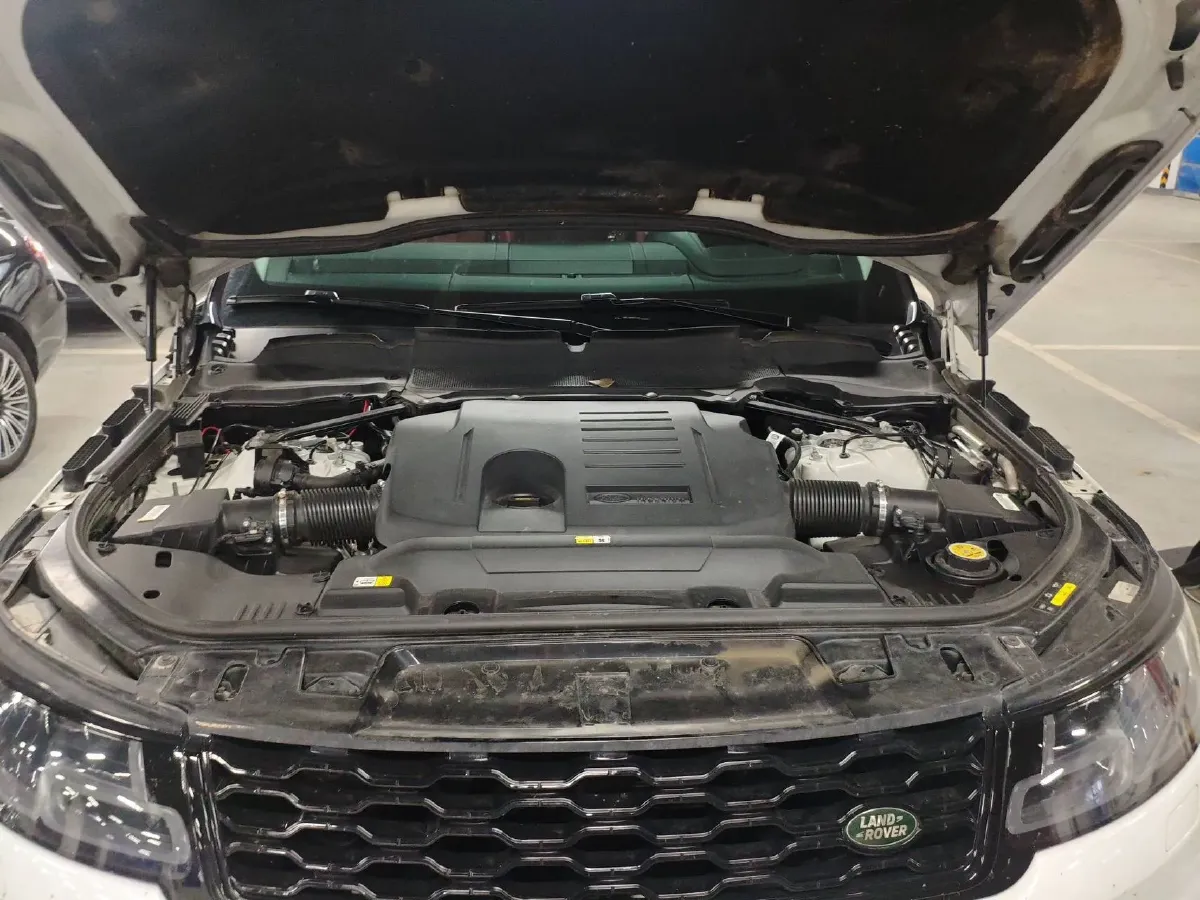 2022 Land Rover Range Rover Sport 3.0T 360HP L6 8AT,autocango,china used car exporter,china ev exporter,chinese used car exporter,chinese used ev exporter