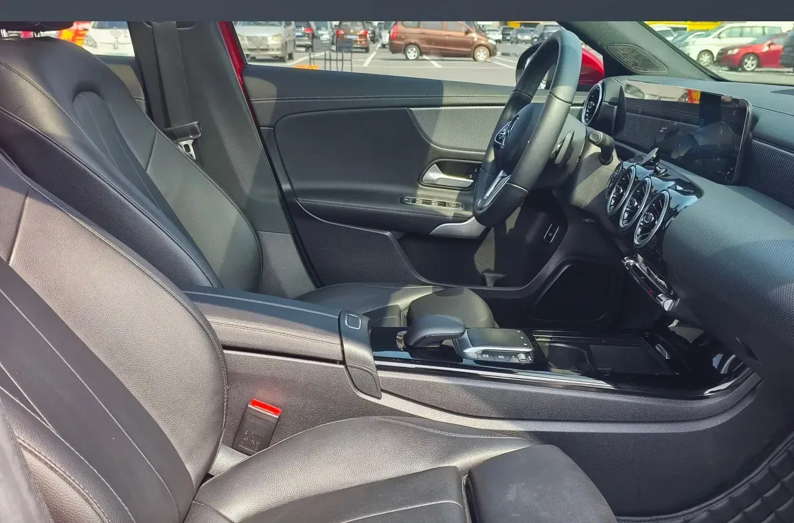 2021 Mercedes-Benz A Class 1.3T 136HP L4 7DCT,autocango,china used car exporter,china ev exporter,chinese used car exporter,chinese used ev exporter