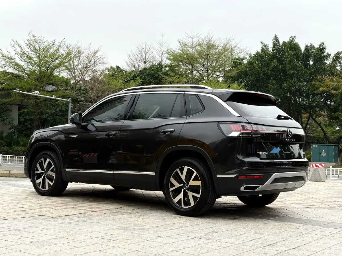 2024 Volkswagen Tayron 1.5T 160HP L4 7DCT,autocango,china used car exporter,china ev exporter,chinese used car exporter,chinese used ev exporter