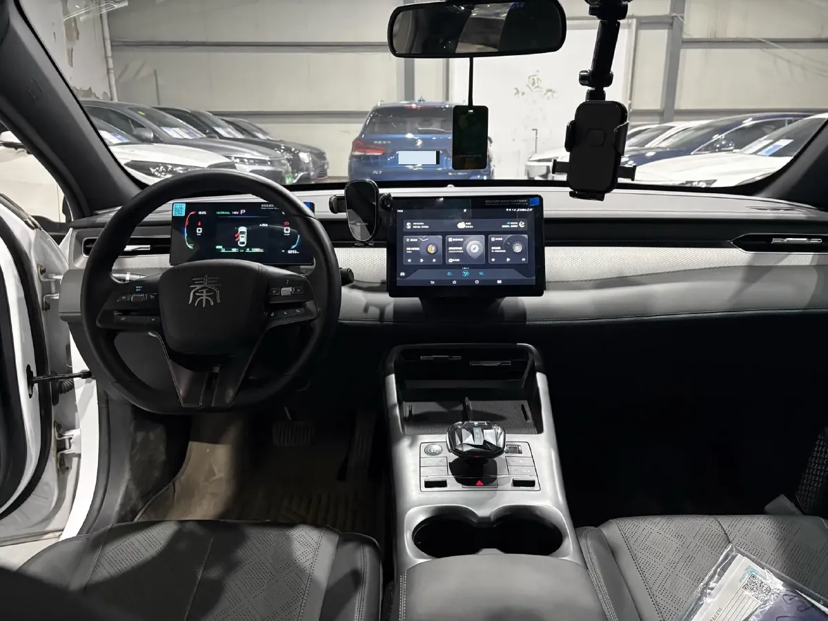 2025 BYD Qin Plus 1.5L 101HP L4 E-CVT PHEV 7.68KWH,autocango,china used car exporter,china ev exporter,chinese used car exporter,chinese used ev exporter