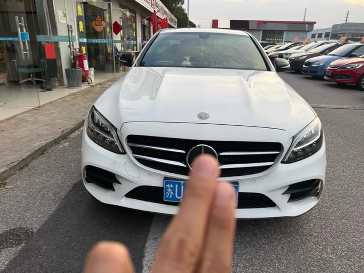 2020 Mercedes-Benz C Class 1.5T 184HP L4 9AT,autocango,china used car exporter,china ev exporter,chinese used car exporter,chinese used ev exporter